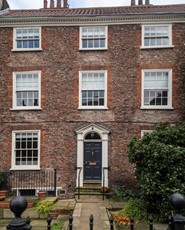 14 St Saviour's Place | York Conservation Trust | Holiday home