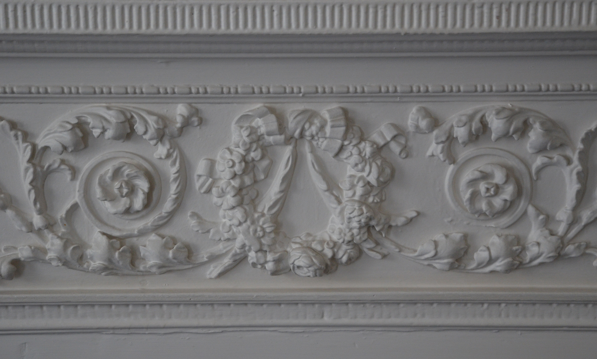 61 Micklegate | York Conservation Trust | Floral freize