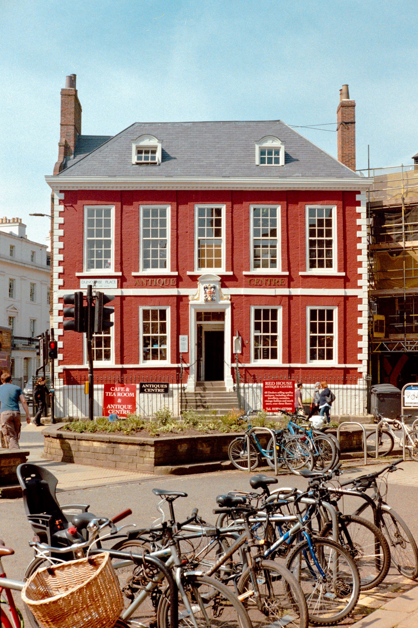 2024 (C) Thom Holmes Red House TGH09403 Positive 2 Resized