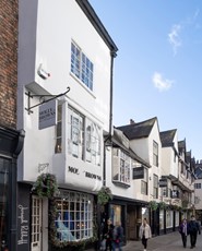 23 Stonegate 0990